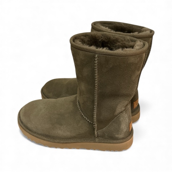 UGG Australia Classic Short II Green Espresso - Picture 11 of 13